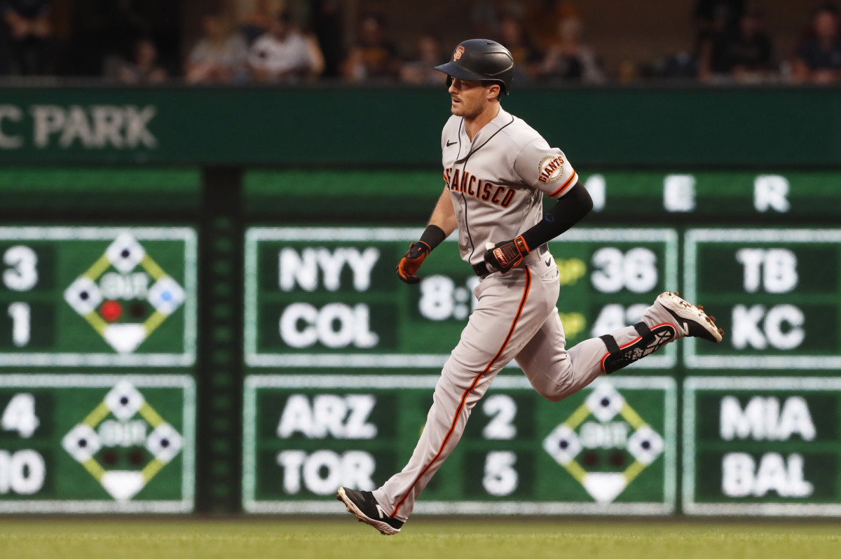 SF Giants center fielder Mike Yastrzemski circles the base on a solo home run against the Pittsburgh Pirates on July 15, 2023.